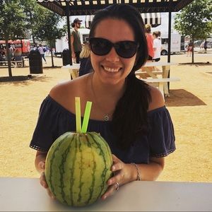 Meet your Posher, Elizabeth